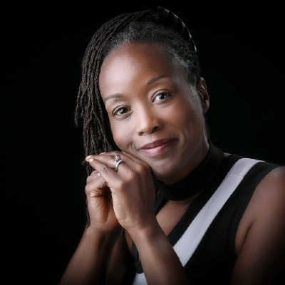 Monique Davis-DeRobertis